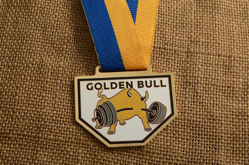Медали GOLDEN BULL