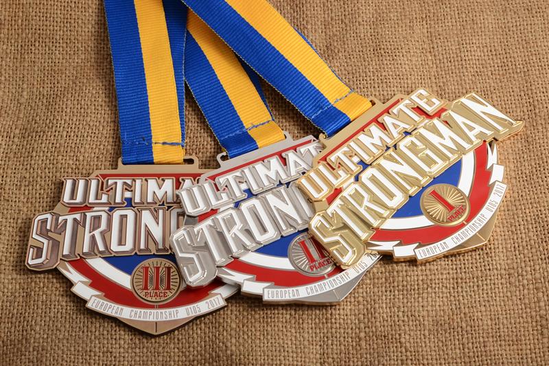 Комплект медалей Ultimate Strongman